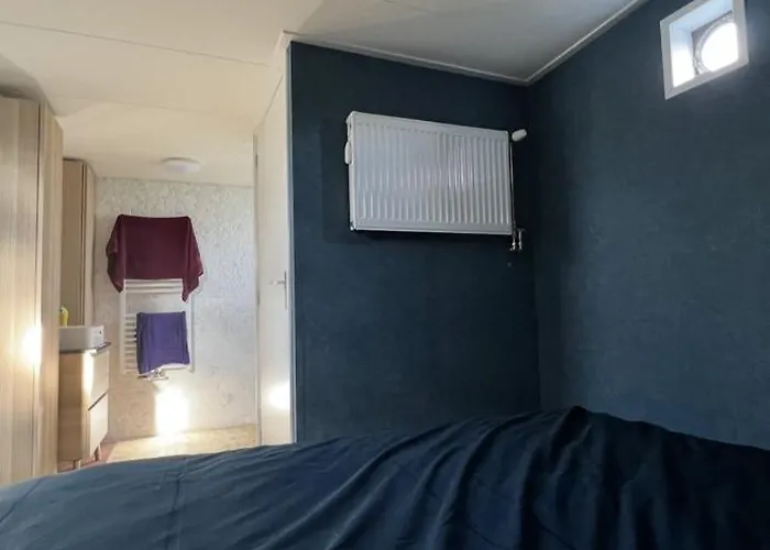 Πλωτό κατάλυμα Woonboten Anna *