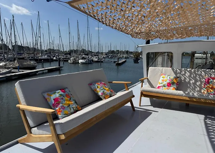 Woonboten Anna Πλωτό κατάλυμα Andijk