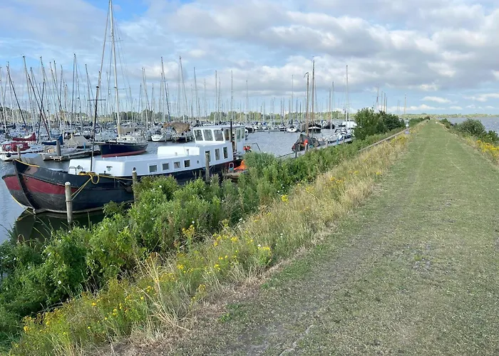 Woonboten Anna * Andijk